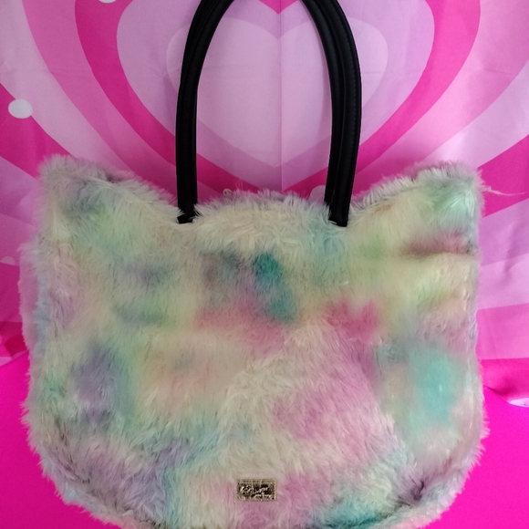 Betsey Johnson holographic Cat fur tote - Picture 9 of 9